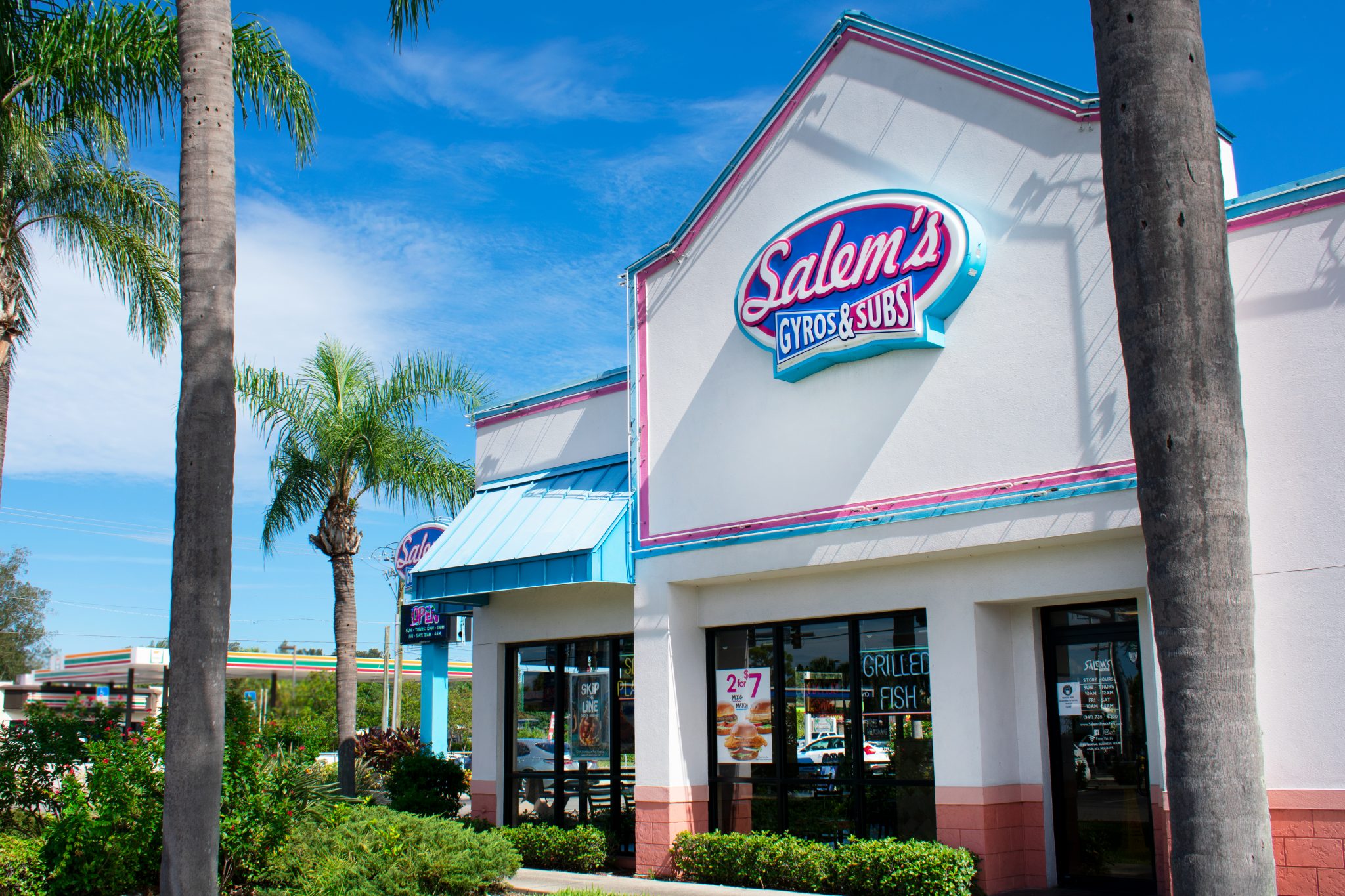 Bradenton Salem's Fresh Eats Fast Casual Restaurant Serving Gyros